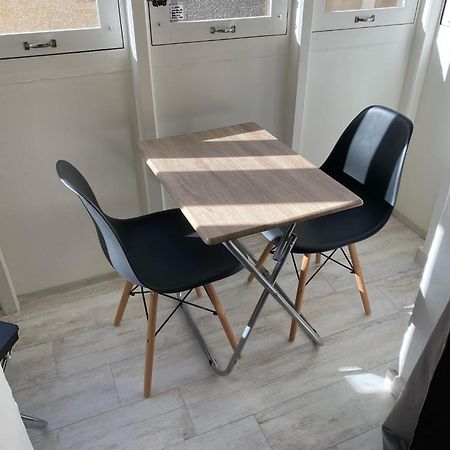 Charming 3 Storey Apartment In Valletta Centre, Ngri1-1 ภายนอก รูปภาพ