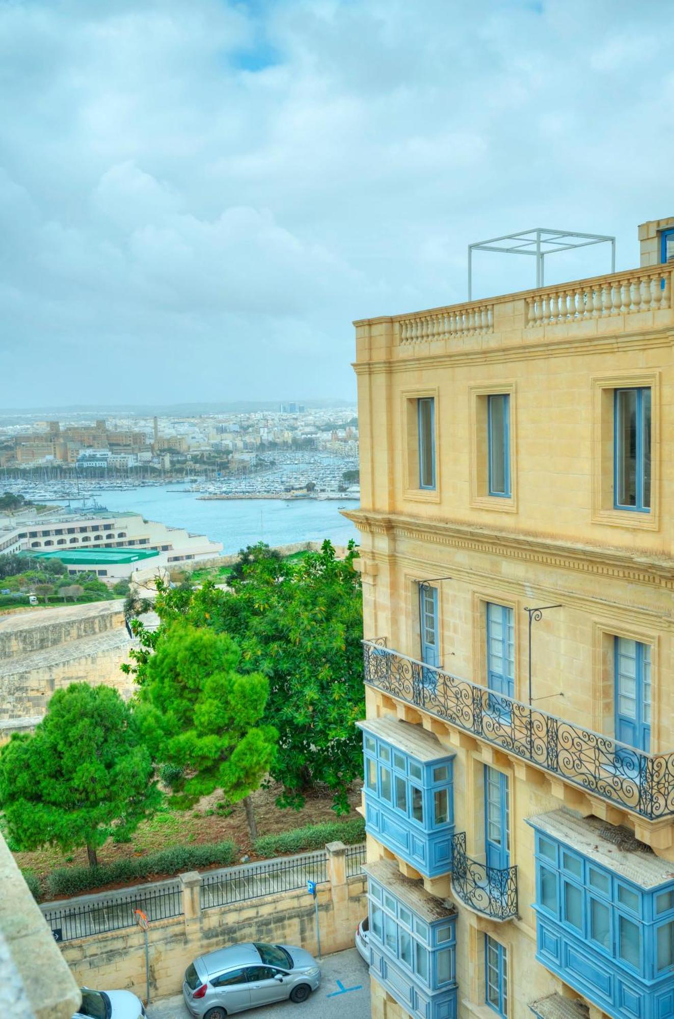Charming 3 Storey Apartment In Valletta Centre, Ngri1-1 ภายนอก รูปภาพ