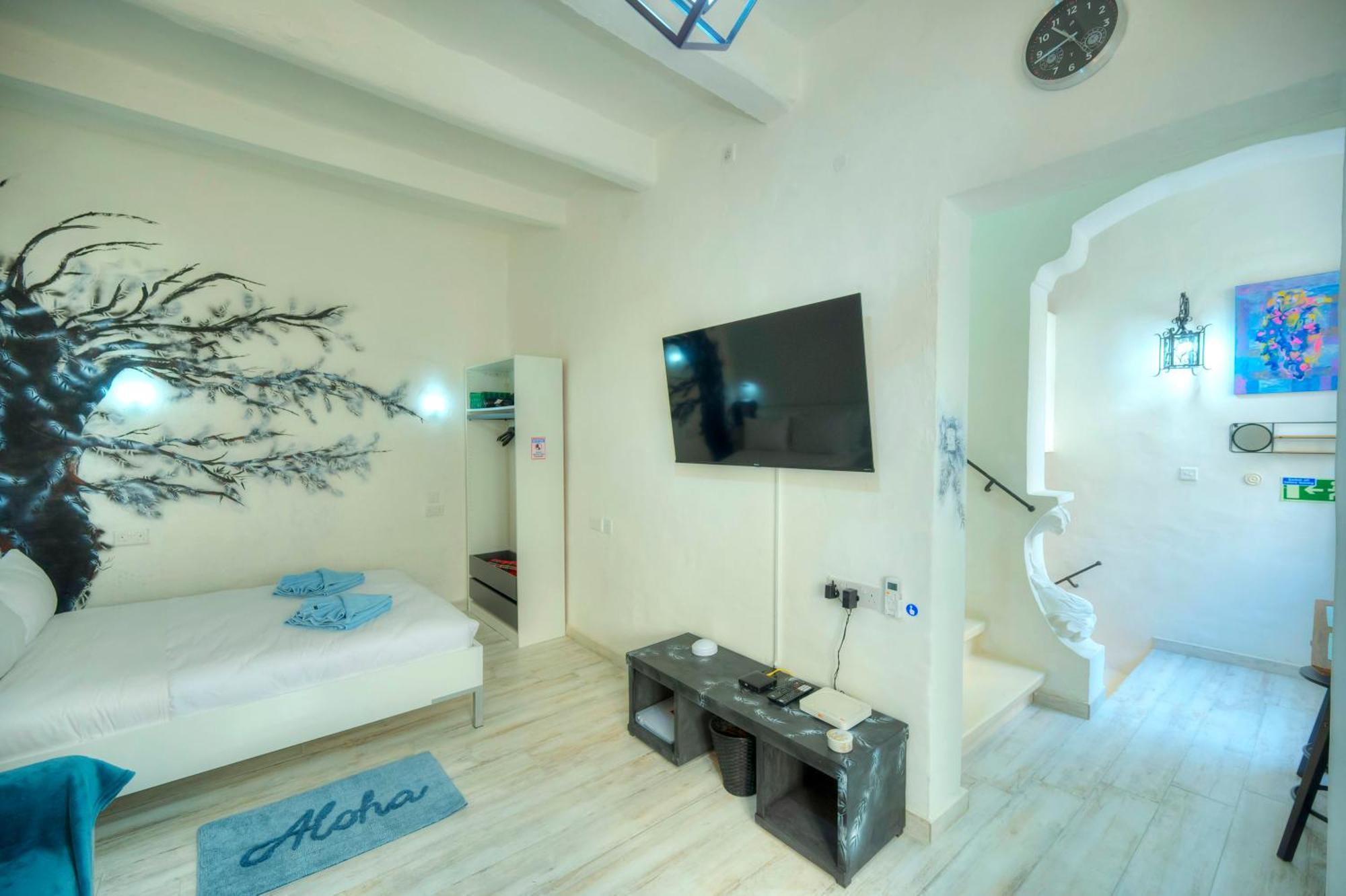 Charming 3 Storey Apartment In Valletta Centre, Ngri1-1 ภายนอก รูปภาพ