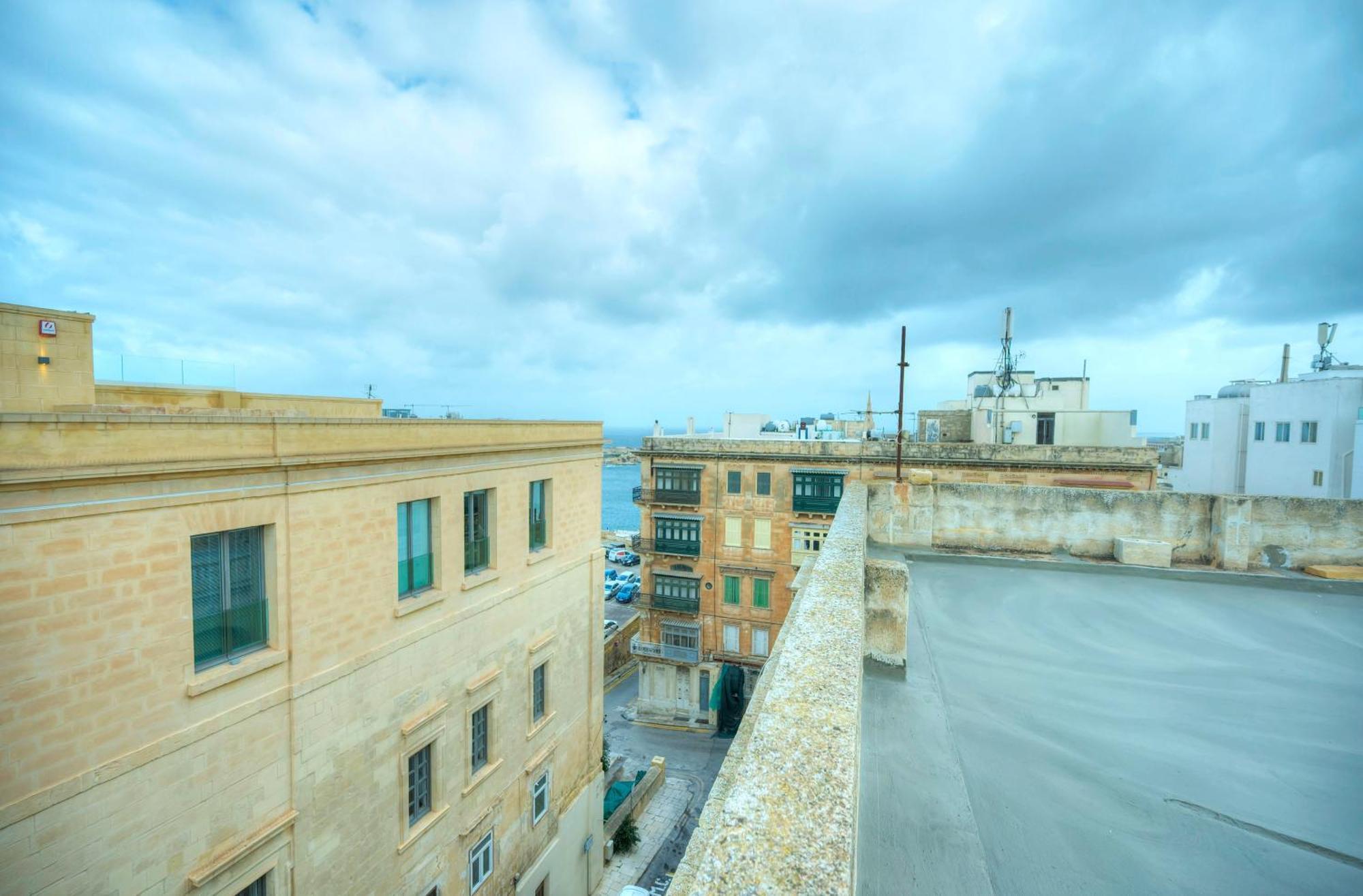 Charming 3 Storey Apartment In Valletta Centre, Ngri1-1 ภายนอก รูปภาพ